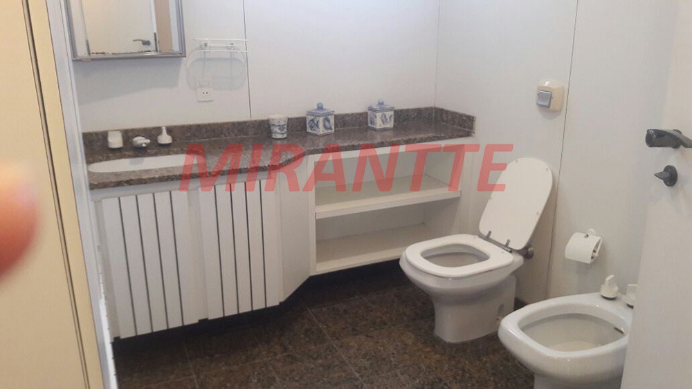 Apartamento de 225m² com 4 quartos em Pitangueiras