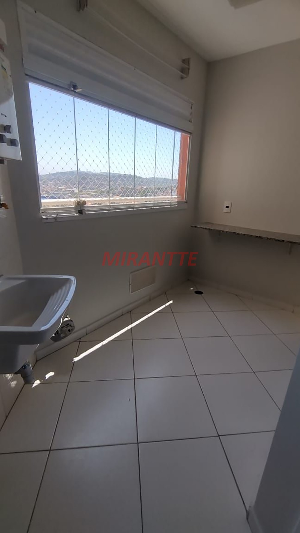 Apartamento de 50m² com 2 quartos em Vila Nova Cachoeirinha