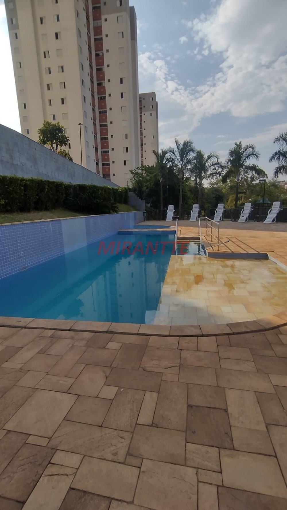 Apartamento de 50m² com 2 quartos em Vila Nova Cachoeirinha