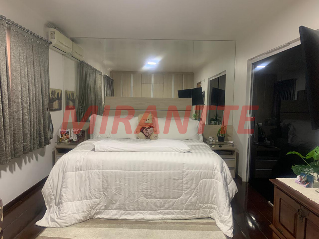 Sobrado de 325m² com 3 quartos em Parada Inglesa