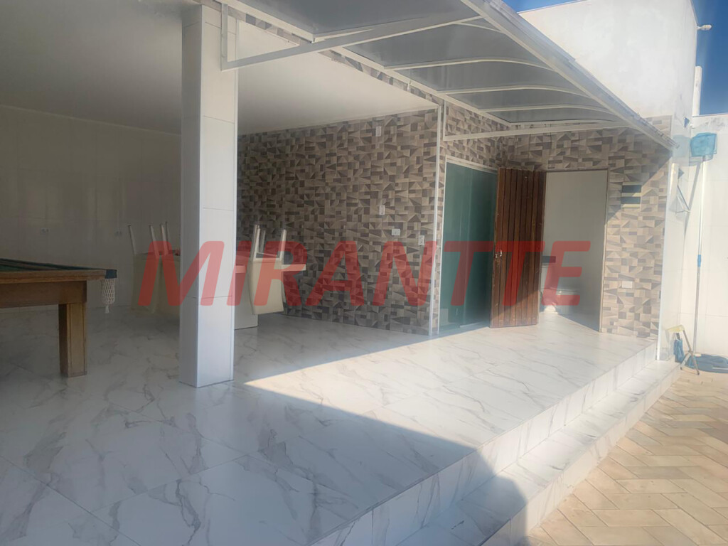 Sobrado de 325m² com 3 quartos em Parada Inglesa