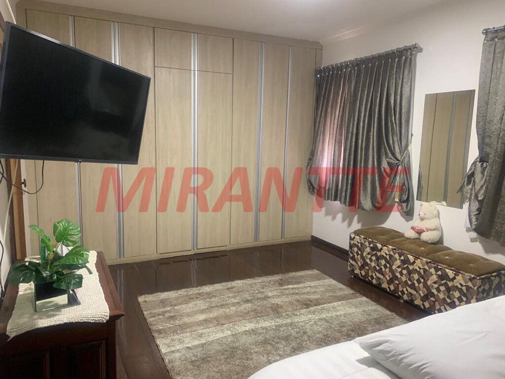 Sobrado de 325m² com 3 quartos em Parada Inglesa