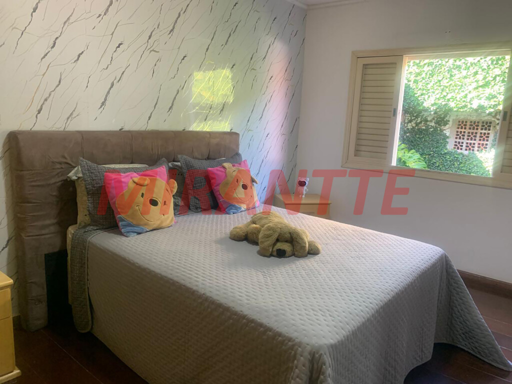 Sobrado de 325m² com 3 quartos em Parada Inglesa