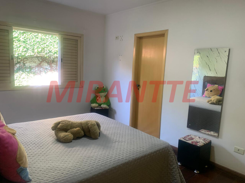 Sobrado de 325m² com 3 quartos em Parada Inglesa