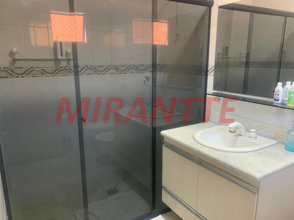 Sobrado de 325m² com 3 quartos em Parada Inglesa