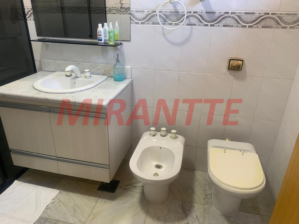 Sobrado de 325m² com 3 quartos em Parada Inglesa