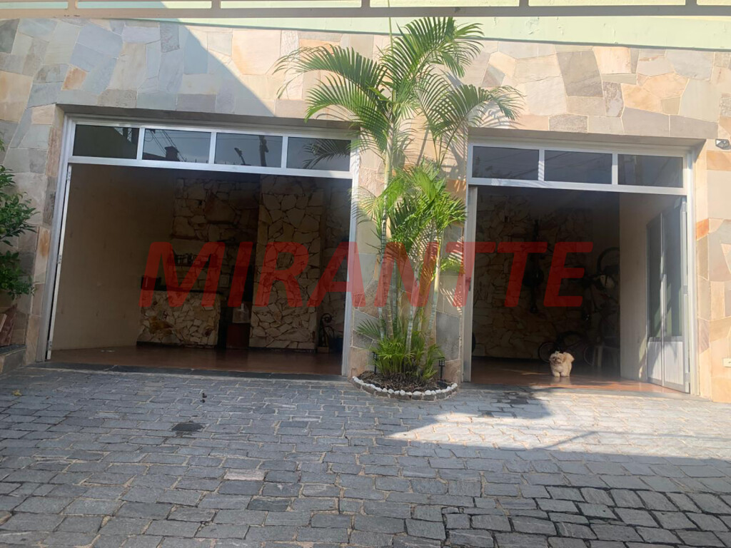Sobrado de 325m² com 3 quartos em Parada Inglesa