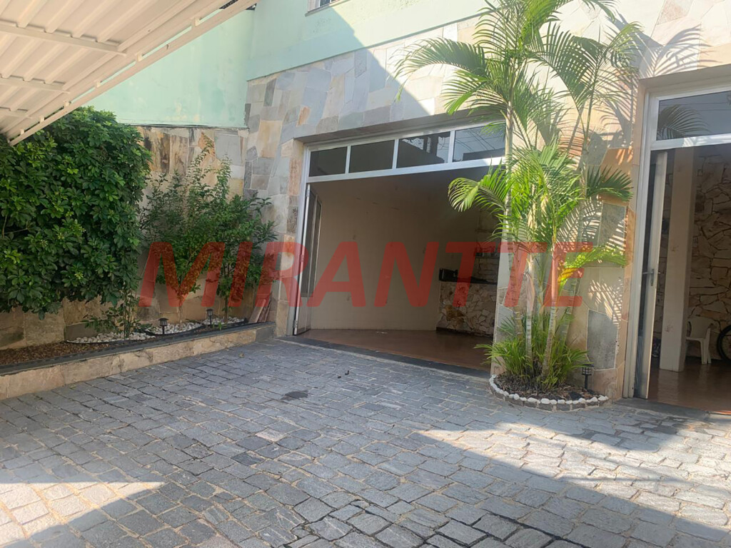 Sobrado de 325m² com 3 quartos em Parada Inglesa
