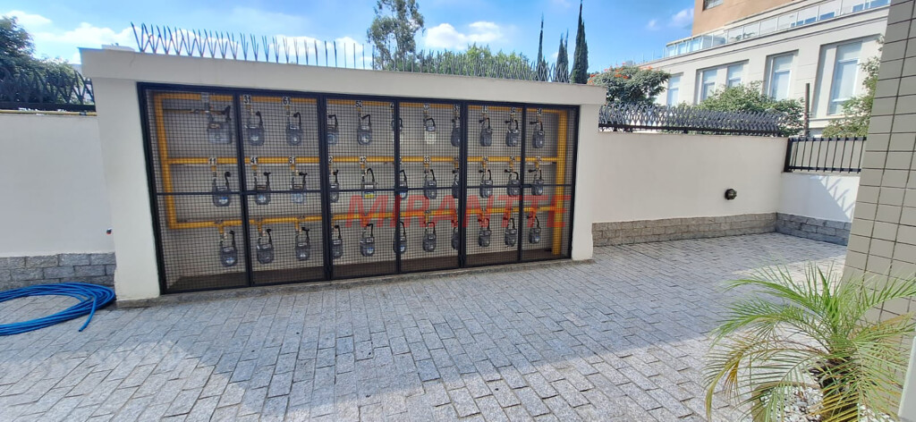 Apartamento de 96m² com 3 quartos em Santana