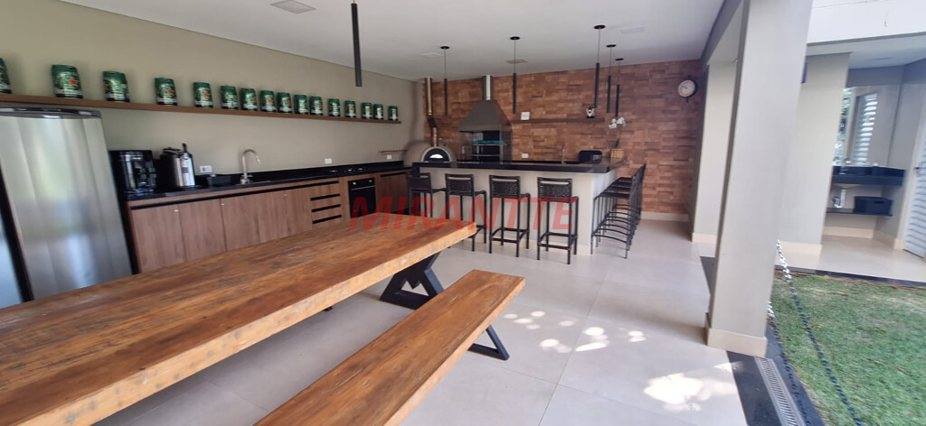 Apartamento de 96m² com 3 quartos em Santana