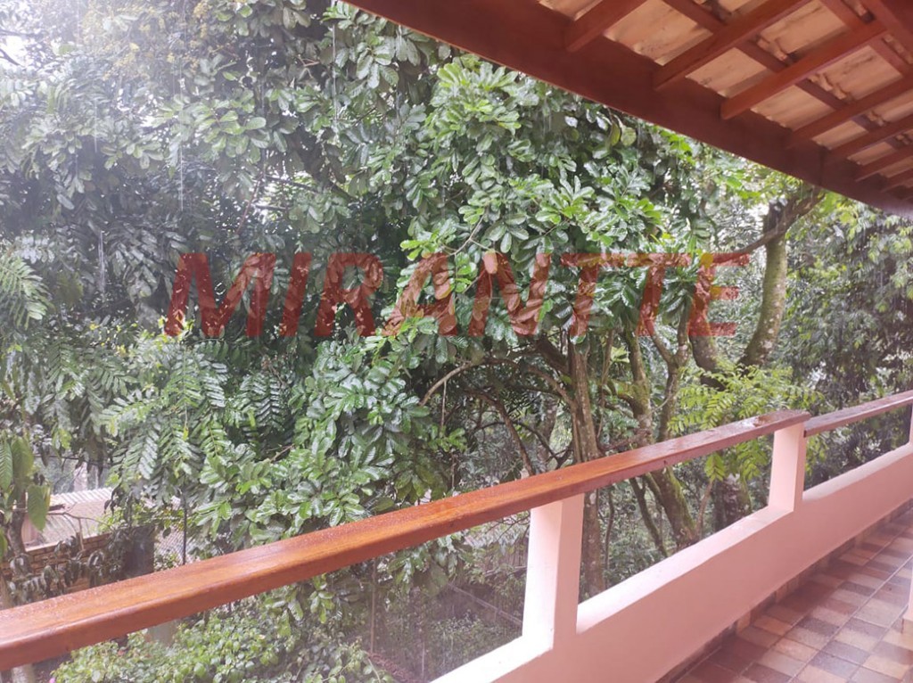 Casa terrea de 140m² com 3 quartos em Jardim Samambaia