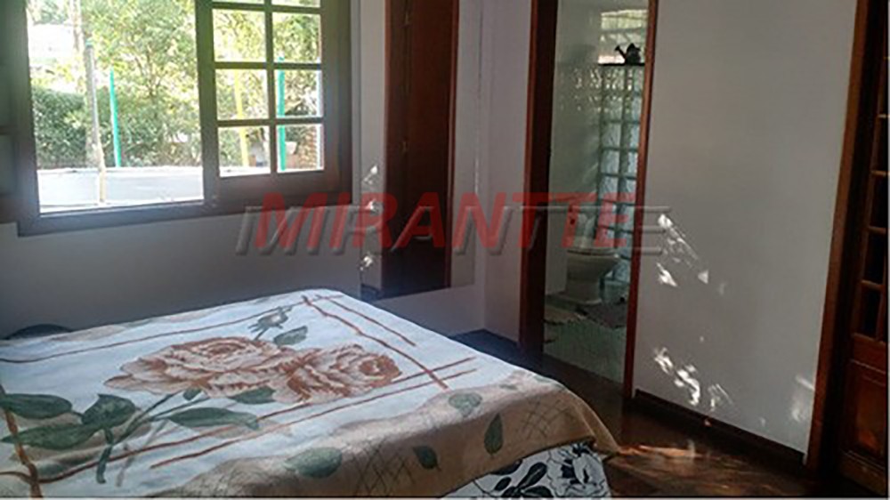 Casa terrea de 140m² com 3 quartos em Jardim Samambaia