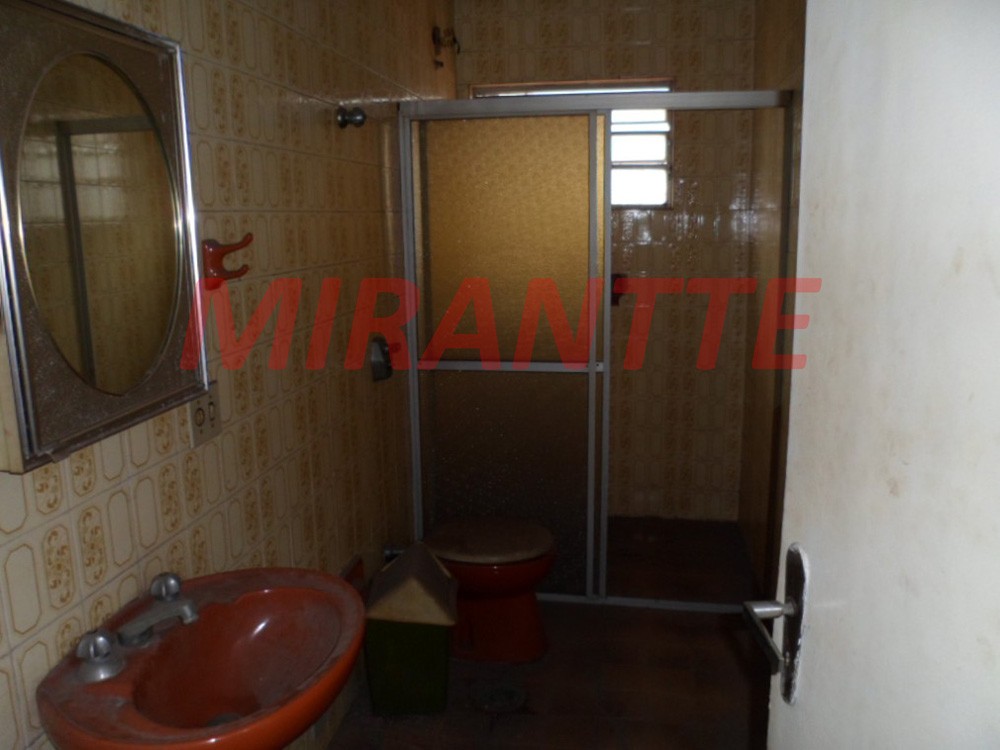 Comercial de 384m² em Água Fria
