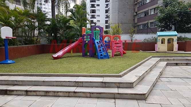 Apartamento de 165m² com 4 quartos em Morumbi