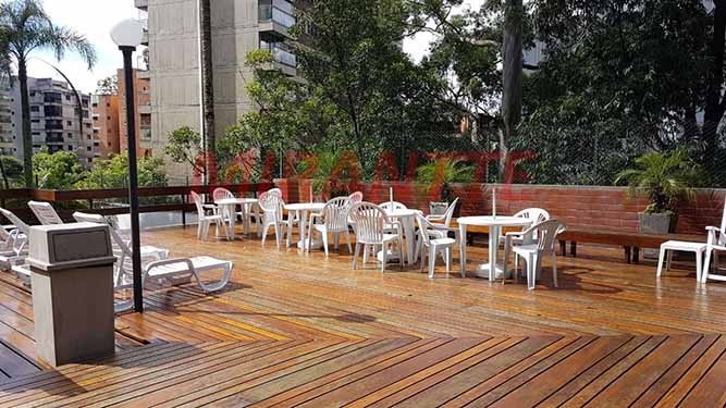 Apartamento de 165m² com 4 quartos em Morumbi