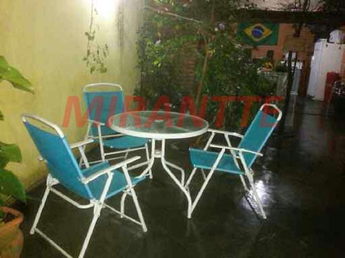 Sobrado de 190m² com 4 quartos em Jardim Brasil
