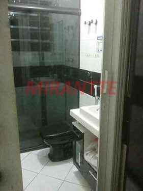 Sobrado de 190m² com 4 quartos em Jardim Brasil