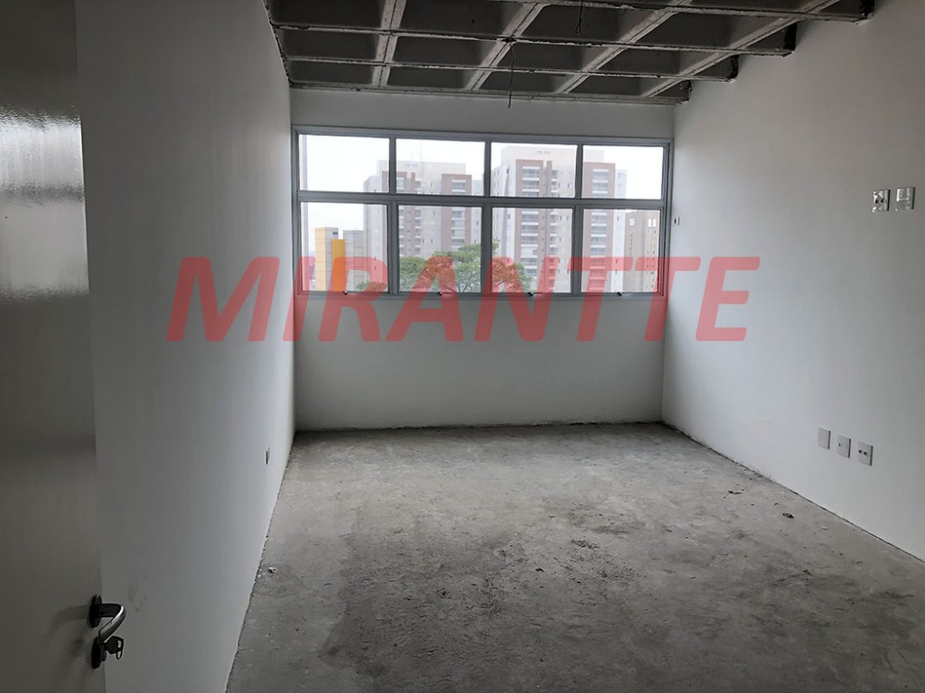 Comercial de 2100m² em Centro