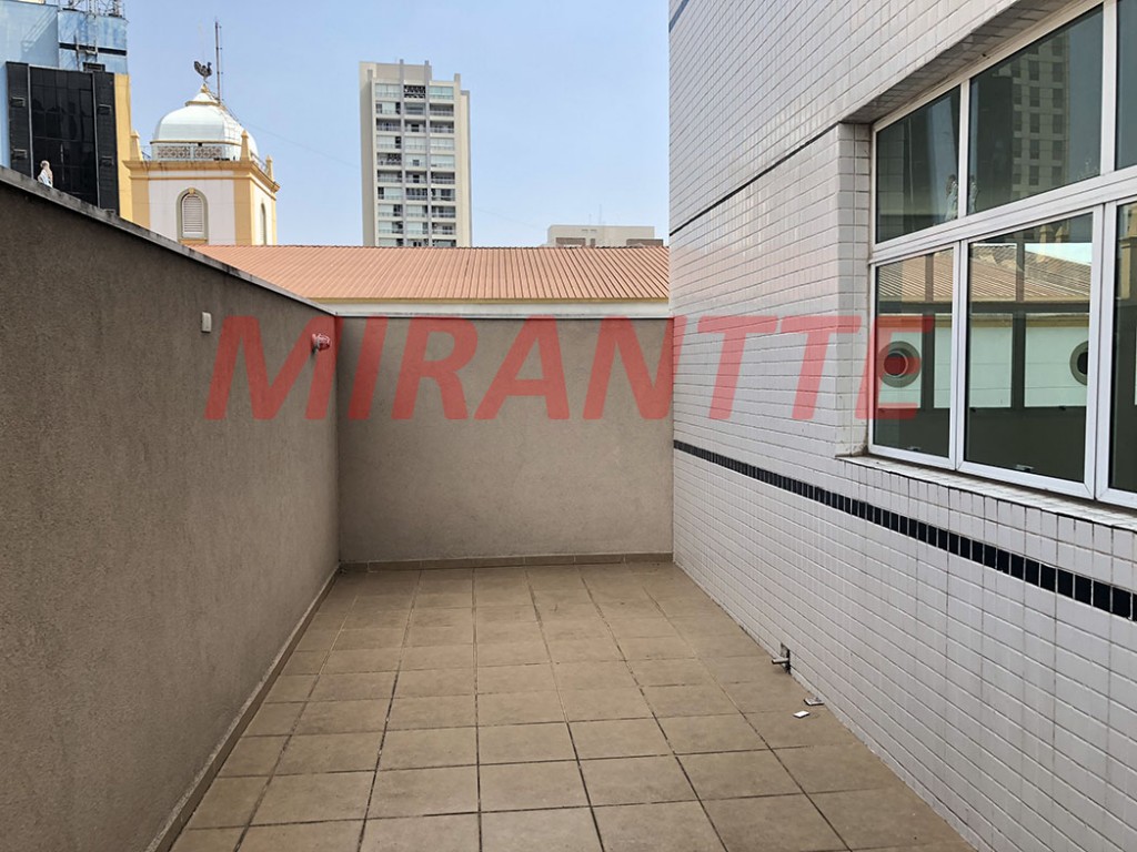 Comercial de 2100m² em Centro