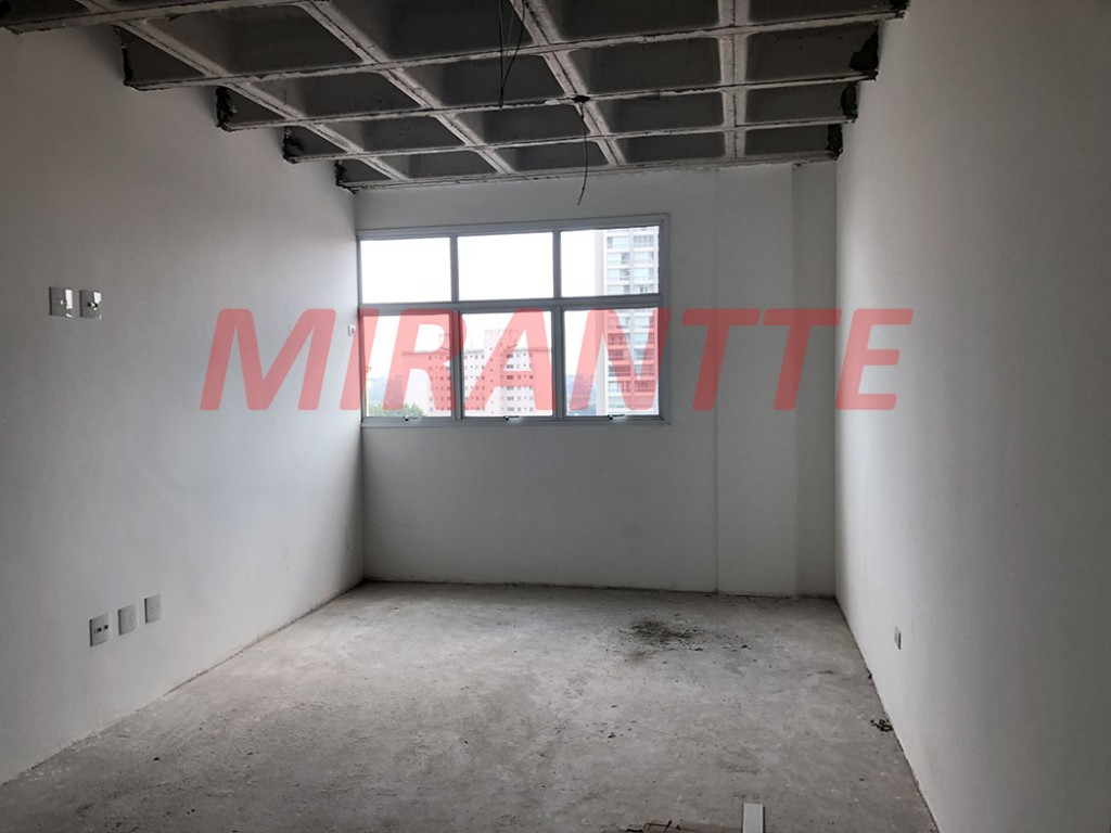 Comercial de 2100m² em Centro