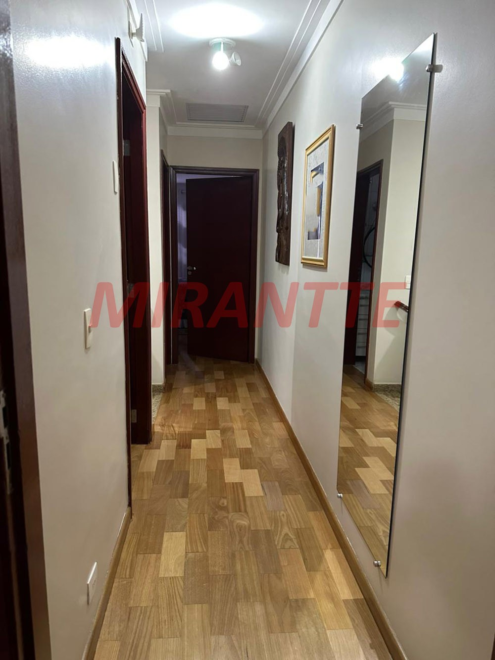 Cond. fechado de 142m² com 3 quartos em Vila Rosa