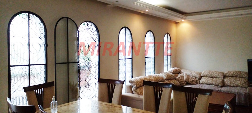 Sobrado de 400m² com 6 quartos em Vila Guilherme