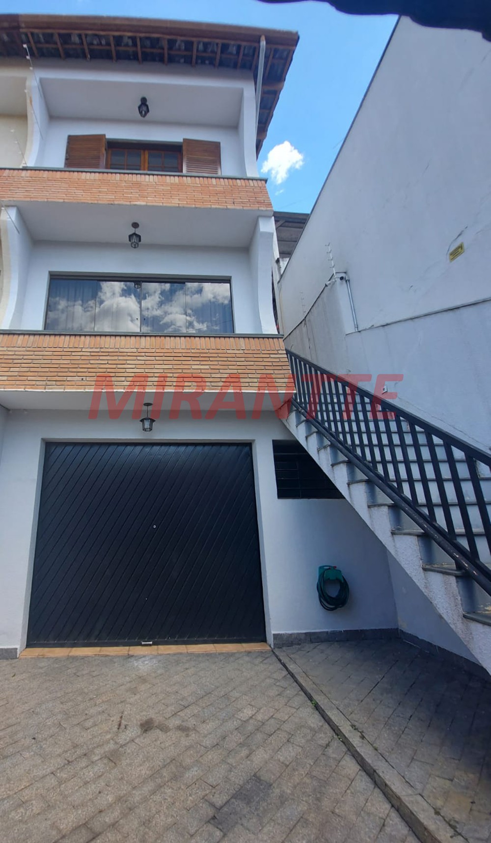 Sobrado de 154m² com 3 quartos em Palmas Do Tremembé
