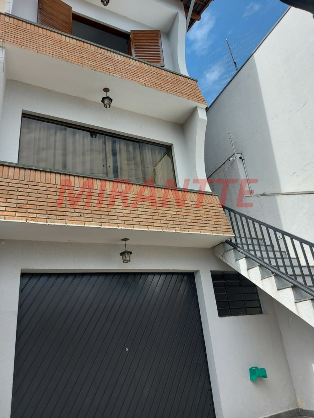 Sobrado de 154m² com 3 quartos em Palmas Do Tremembé