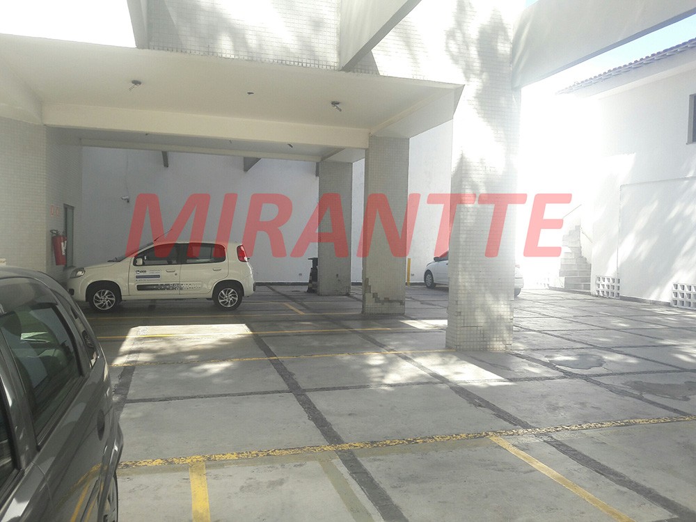 Comercial em Santa Teresinha