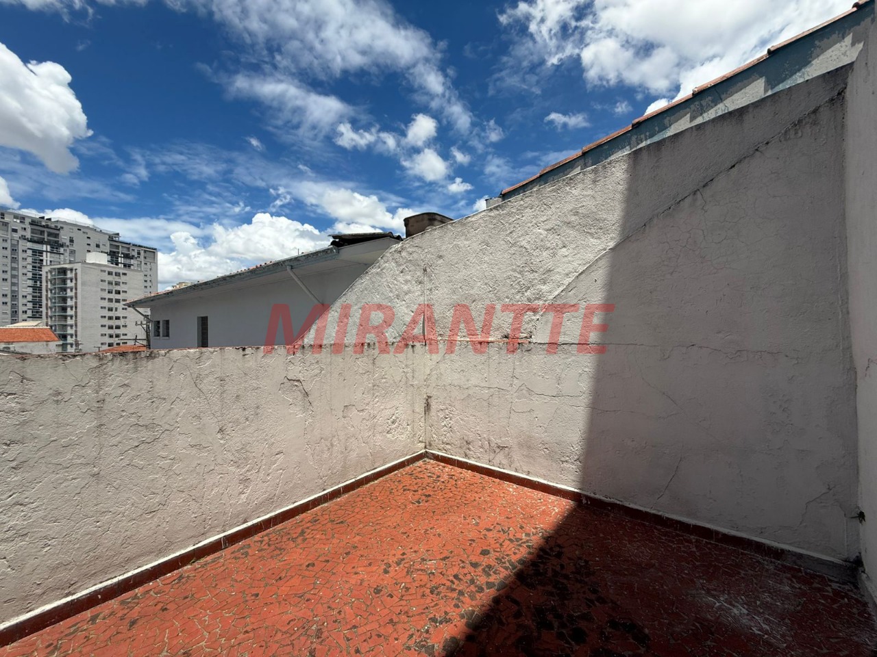 Comercial de 120m² em Água Fria