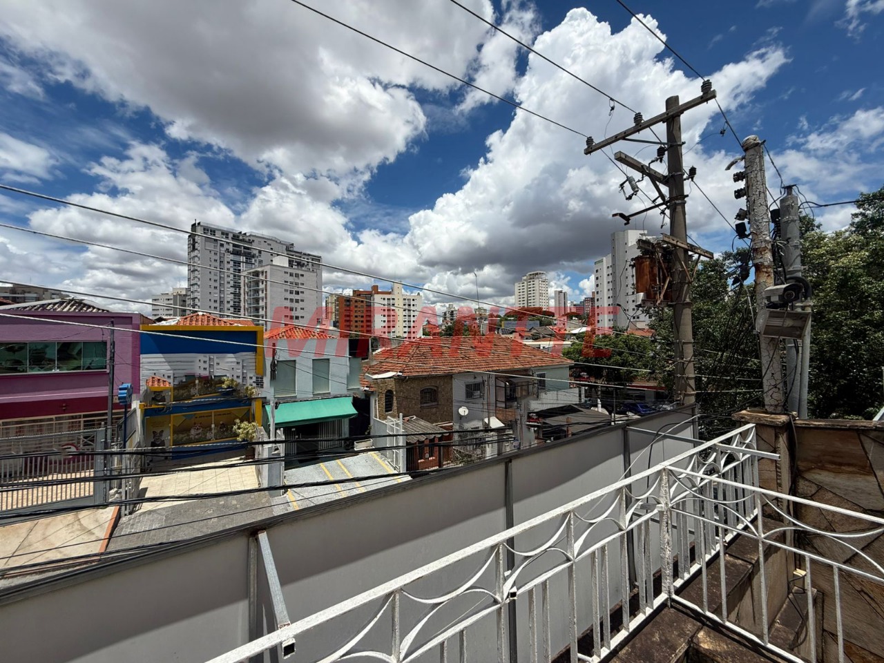 Comercial de 120m² em Água Fria
