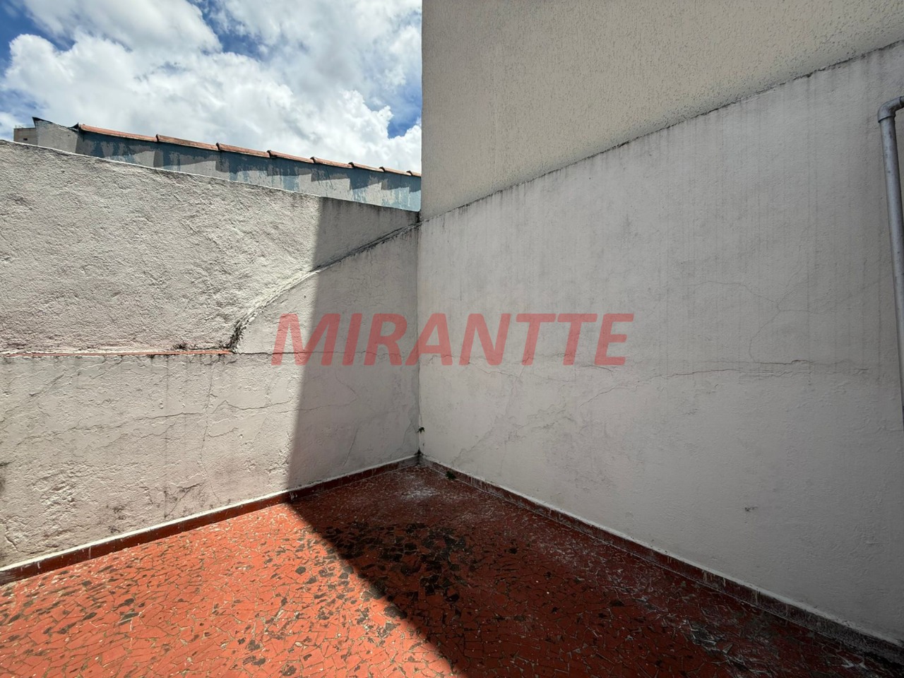 Comercial de 120m² em Água Fria