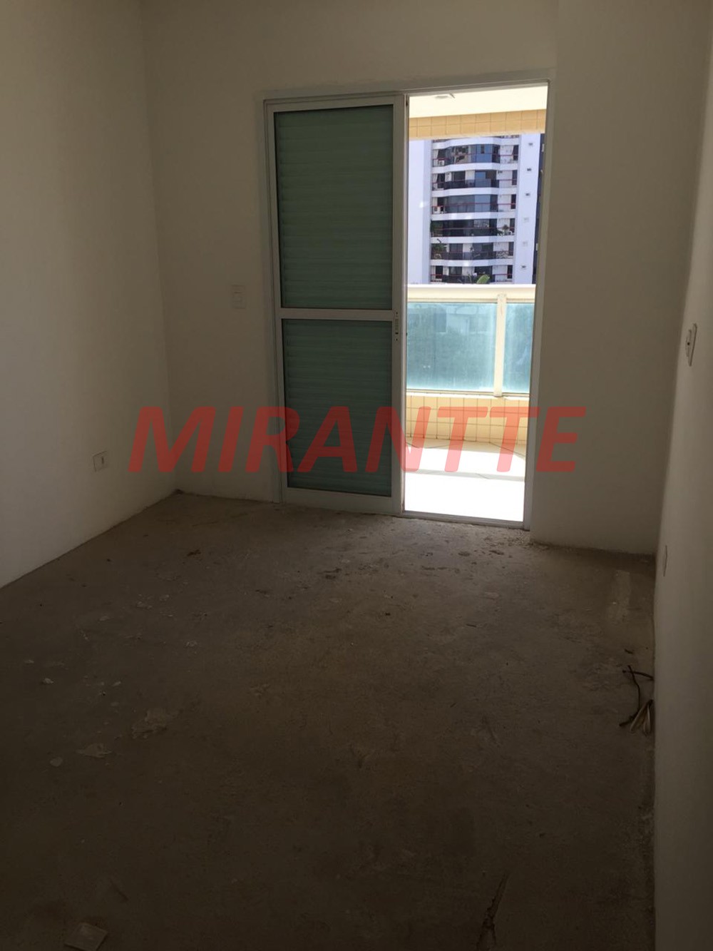 Apartamento com 3 quartos em Macedo