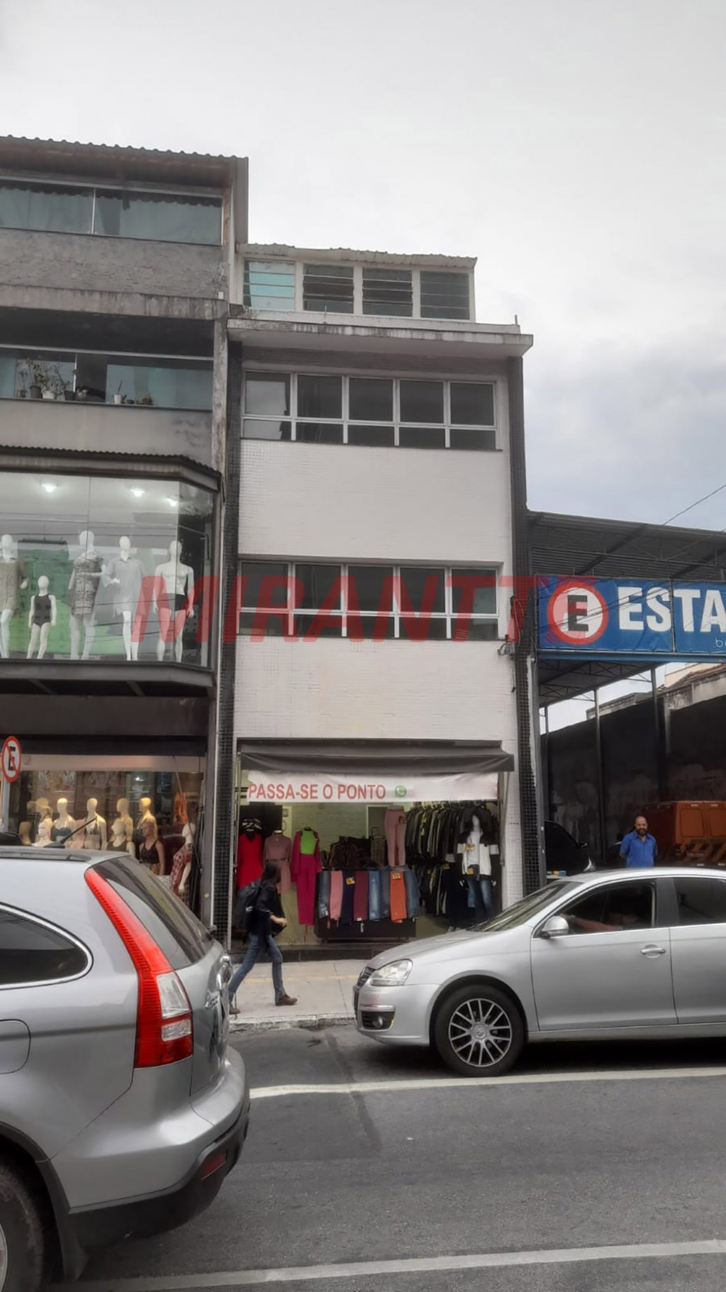 Comercial de 180m² em Santana