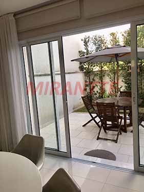 Sobrado de 254m² com 3 quartos em Mandaqui