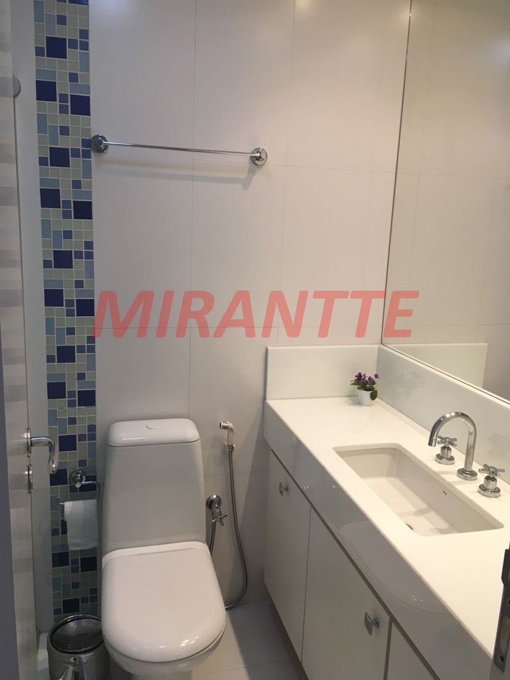 Apartamento de 190m² com 4 quartos em Vila Rosália