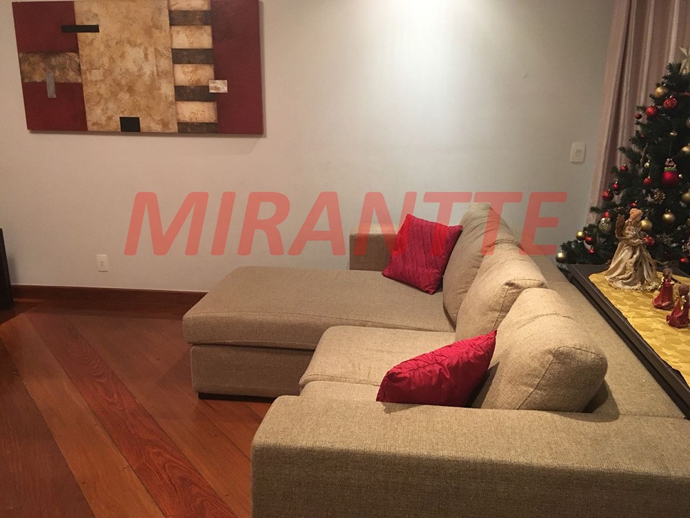 Apartamento de 190m² com 4 quartos em Vila Rosália