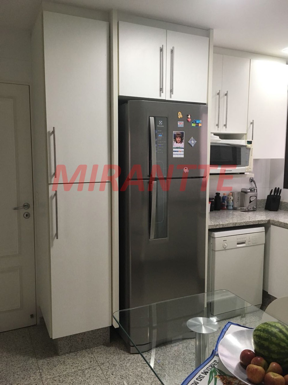 Apartamento de 190m² com 4 quartos em Vila Rosália
