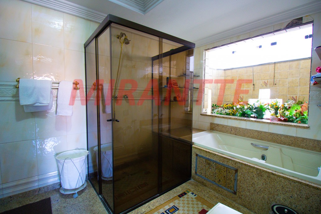 Sobrado de 670m² com 4 quartos em Jardim São Bento