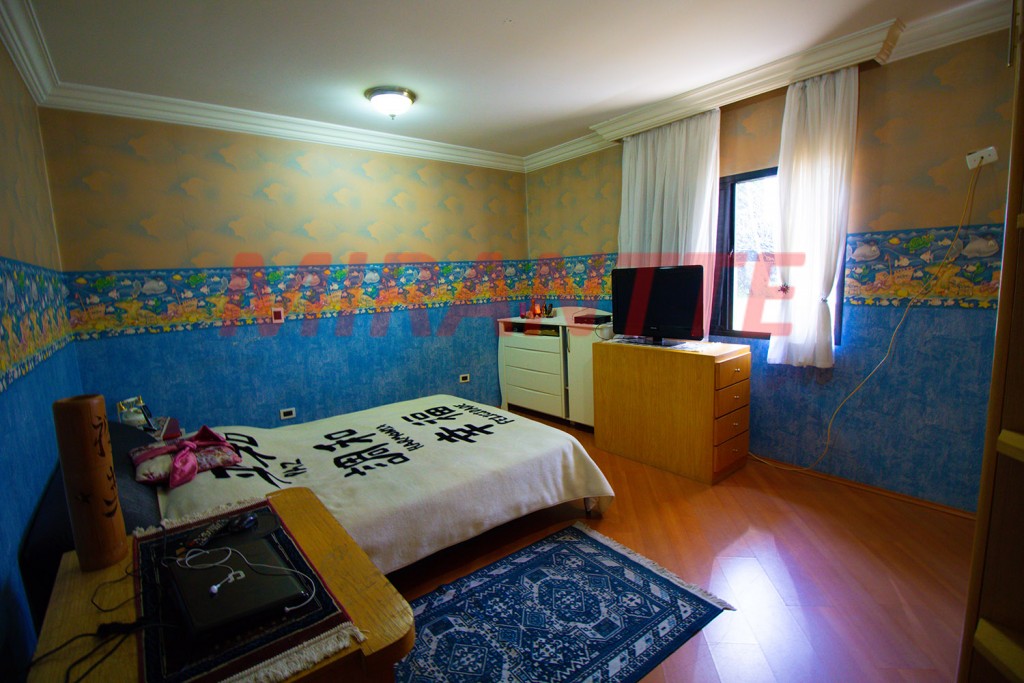 Sobrado de 670m² com 4 quartos em Jardim São Bento