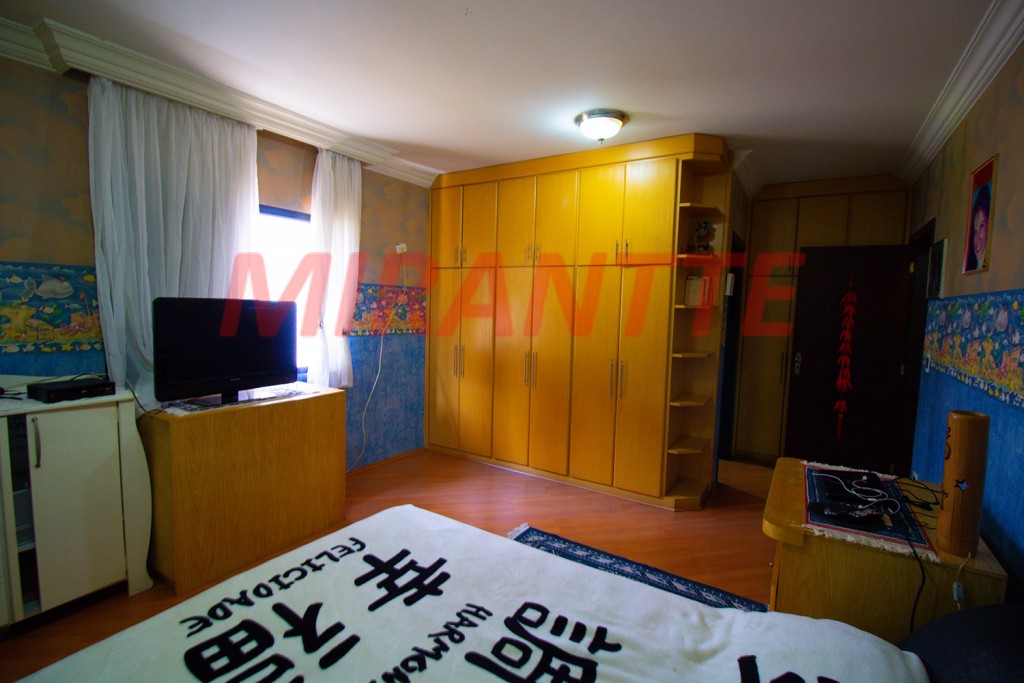 Sobrado de 670m² com 4 quartos em Jardim São Bento