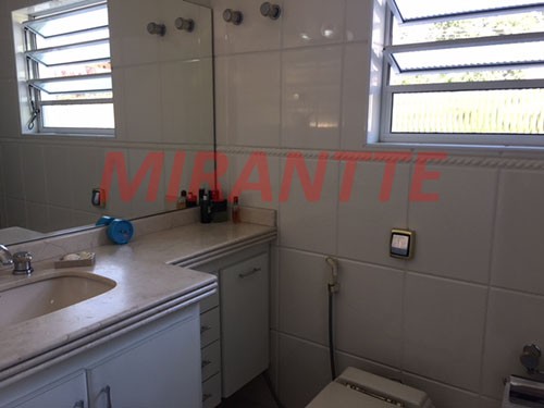 Sobrado de 249m² com 4 quartos em Tucuruvi