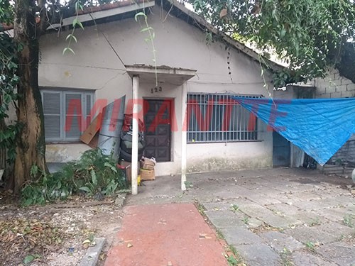 Terreno de 450m² em Vila Mazzei