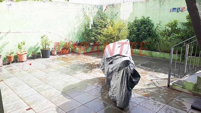 Sobrado de 304m² com 4 quartos em Chora Menino