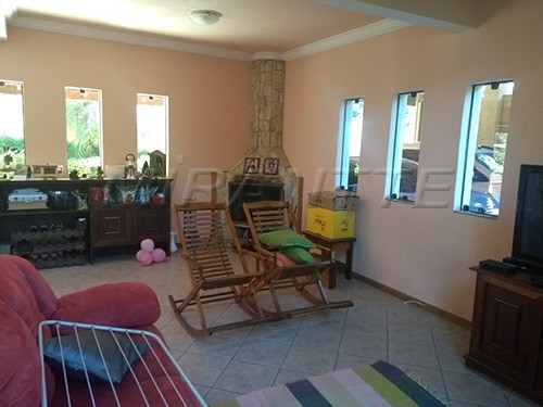 Sobrado de 350m² com 3 quartos em Serra da Cantareira