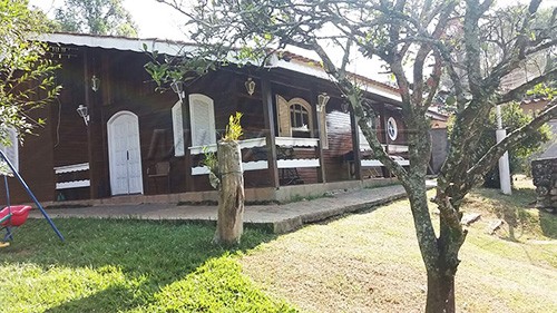 Casa terrea de 265m² com 4 quartos em Serra Da Cantareira