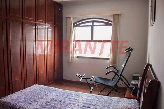 Sobrado de 171m² com 4 quartos em Vila Gustavo