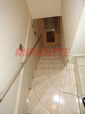 Sobrado de 180m² com 4 quartos em Bortolândia
