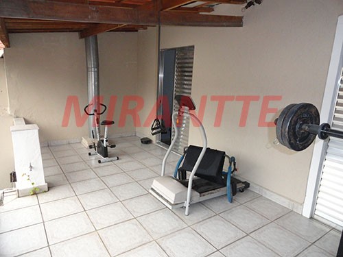 Sobrado de 180m² com 4 quartos em Bortolândia