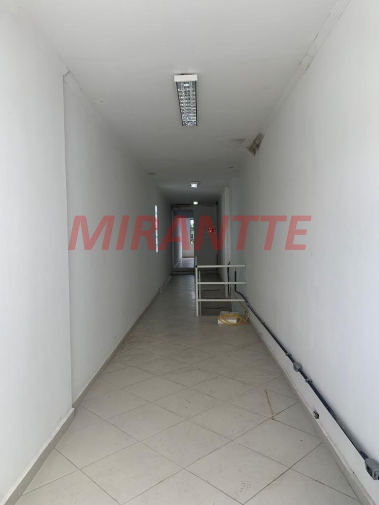 Comercial de 190m² em Santana
